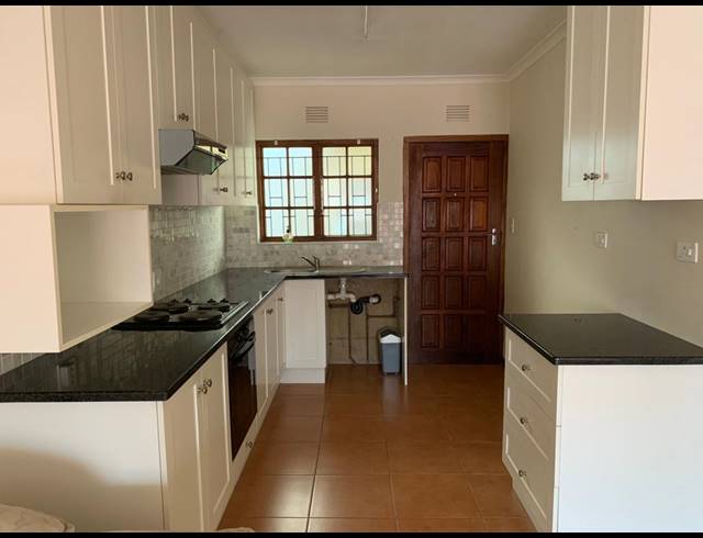 2 BEDROOM APARTMENT FOR SALE IN PRESTONDALE